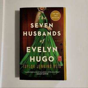 Brand new paperback book. The seven husbands of Evelyn Hugo